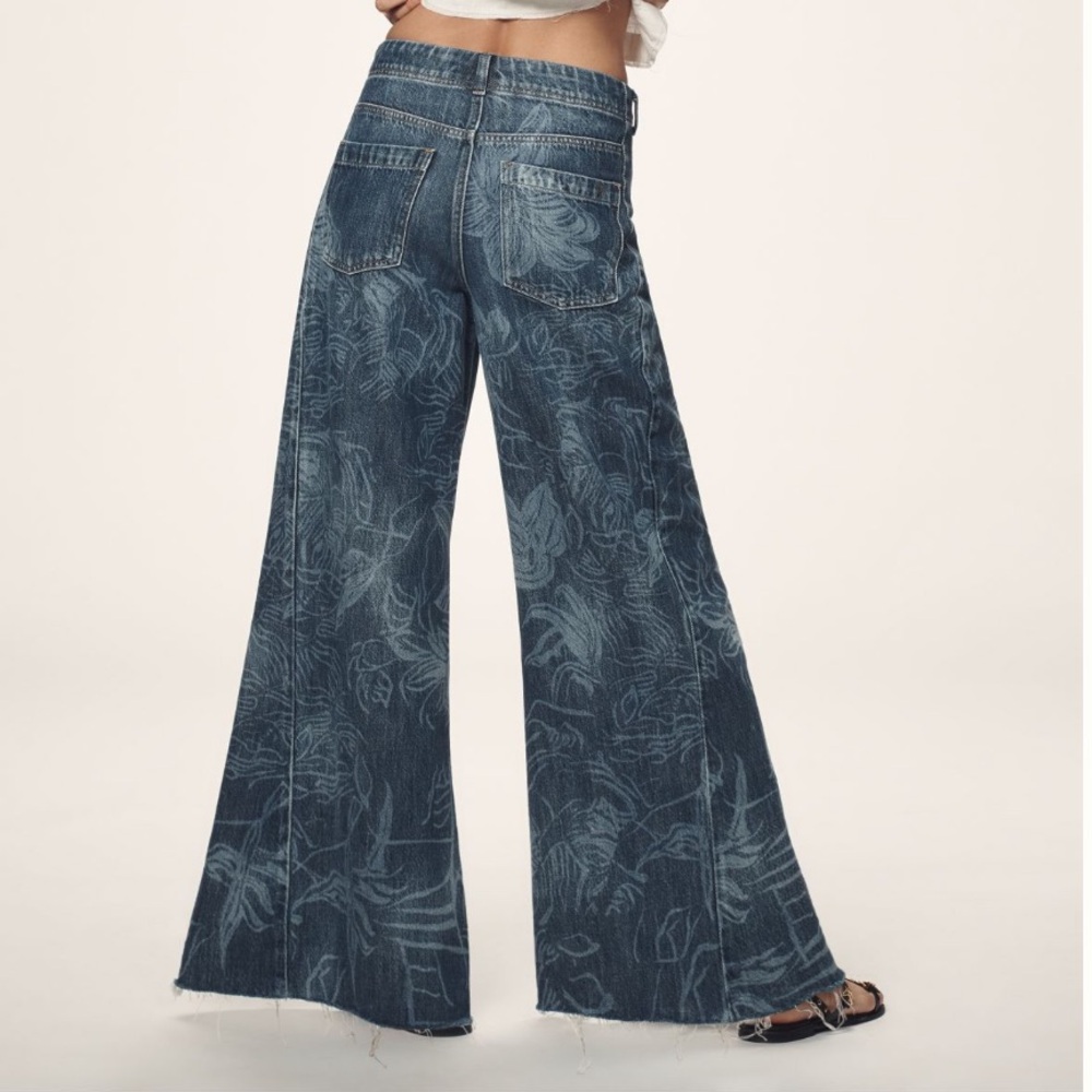 Pilcro Blue Floral Wide-Leg Flare Jeans - Picture 3 of 11